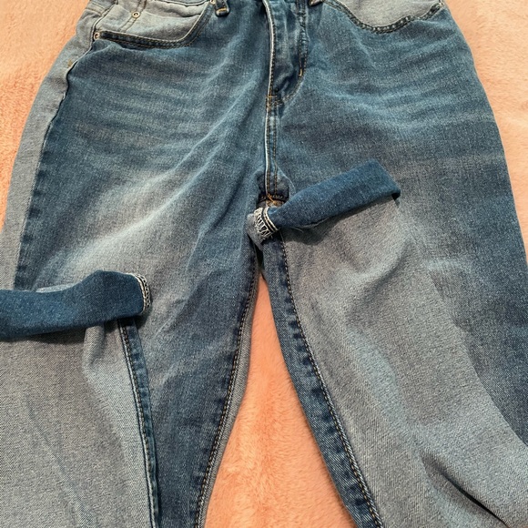 Nasty Gal Two Tone Mom Jeans - Picture 8 of 12